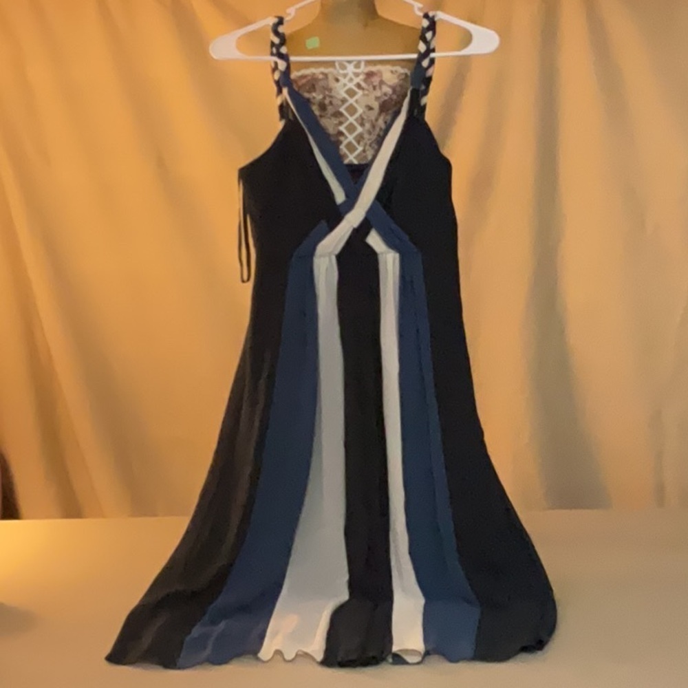Euc Woman’s Max And Cleo Dress